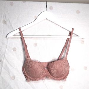 Victoria’s Secret Pink Date push up bra